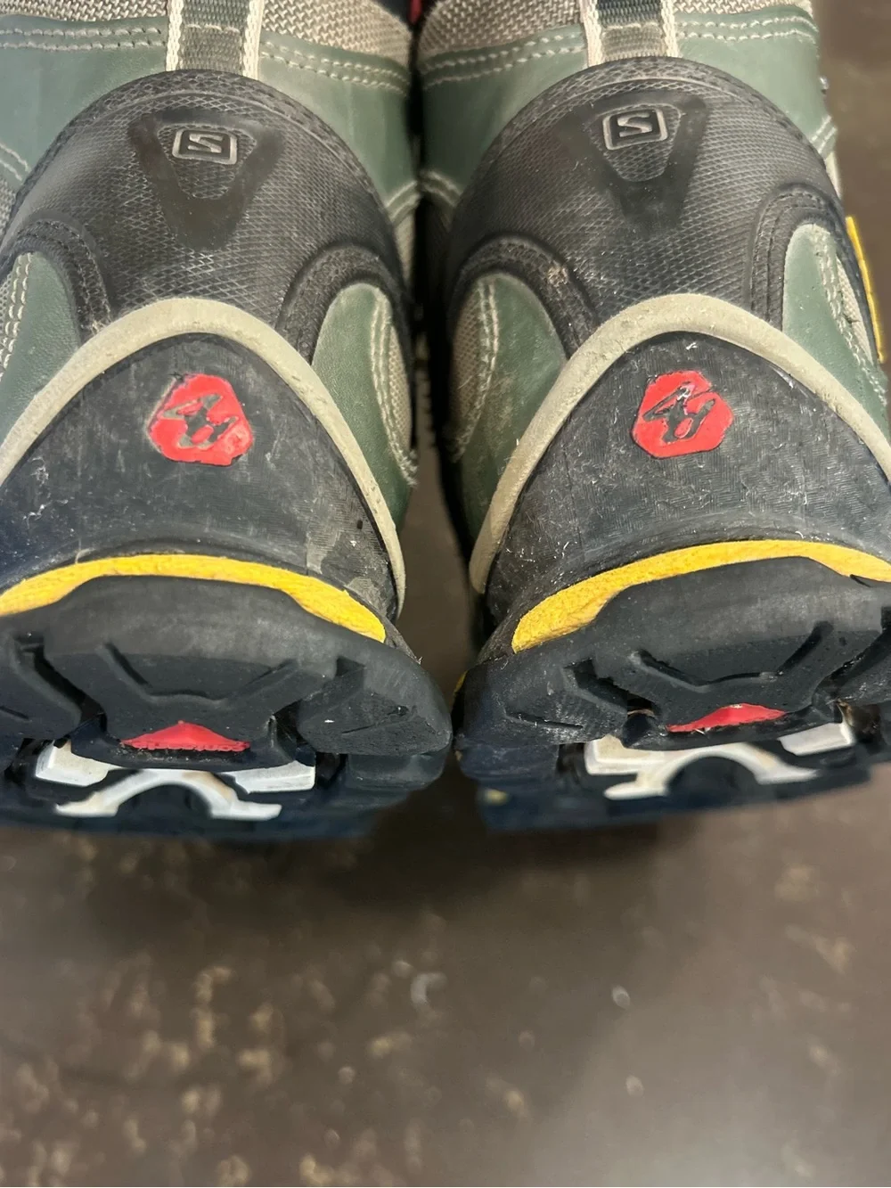 Salomon Quest Origins 2 GTX Men's Hiking Boots - 10.5